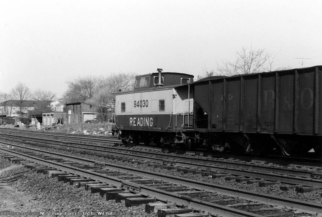 Reading Caboose 94030